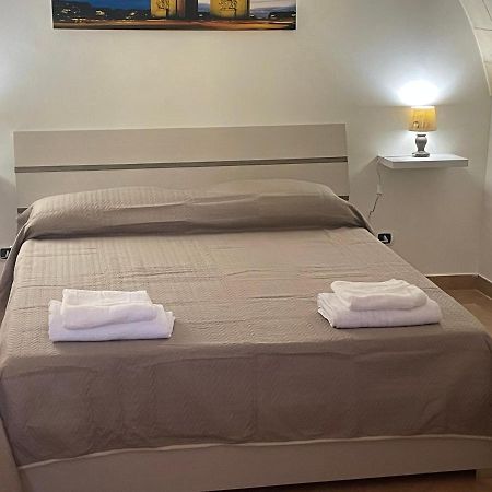La Maison Del Castello 바를레타 외부 사진